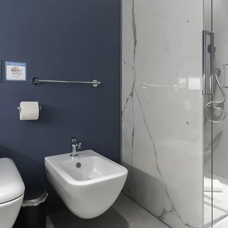 Italianway - Stresa 22 C מילאנו