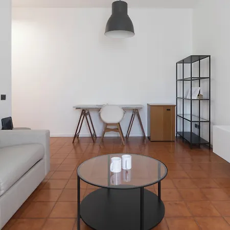 Italianway - Ausonio 6 * Milan