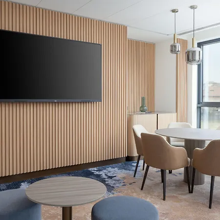 Courtyard By Marriott Linate 4* Milán