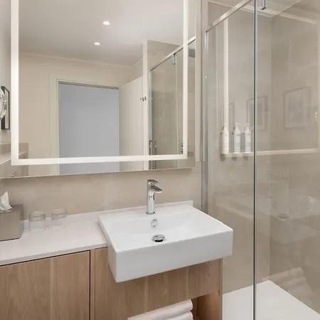 Courtyard By Marriott Linate Milán