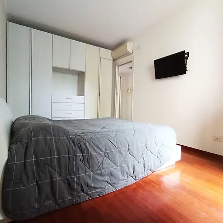 Lovely Flat- Magolfa 21 شقة ميلان