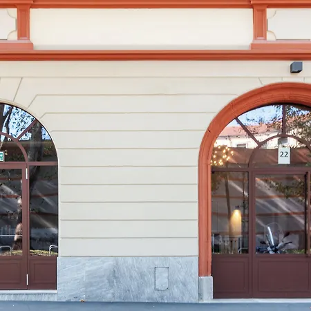 Easyhomes - Bandello Milán
