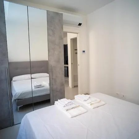 14 Nevoso Palace Apartament Mediolan