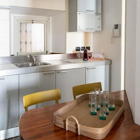 Chic In Cental Apartament *