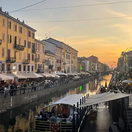 Elena S Navigli Apartmán *