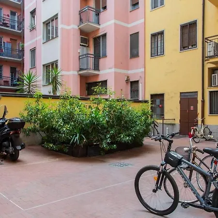 Casaportavenezia - 5 Min M1 And M3 * Milán