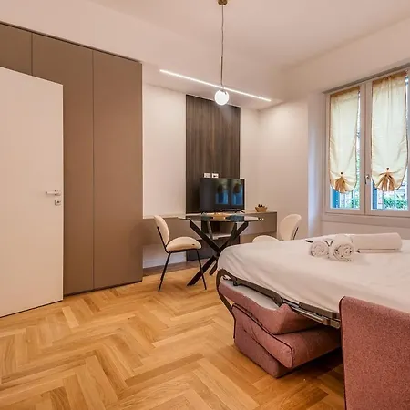 Apartment 1 From Metro-new Luxury Studio-pta Venezia 7