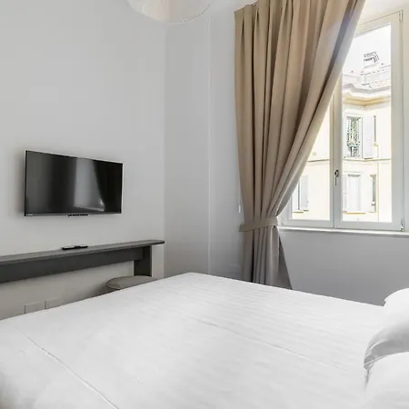 Tricolore - Luxury By Design Club Collection