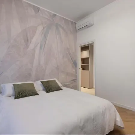 New Close To Duomo - Private Parking Appartamento *