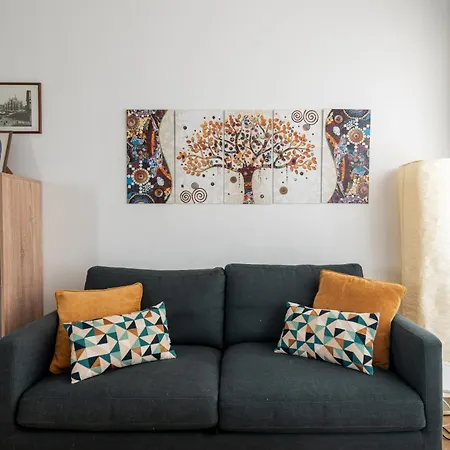 Appartement Con Terrazzo Sui Tetti Milanesi Milaan
