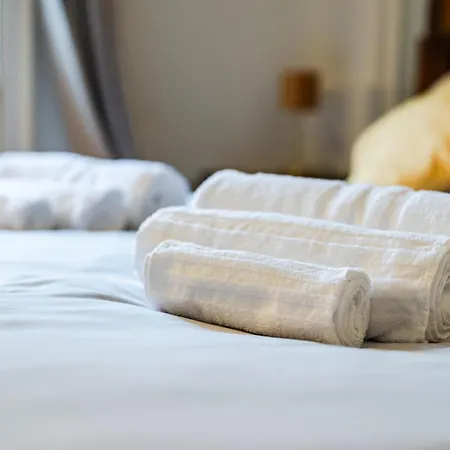 Lejlighedshotel Anglia, Smartstay - Amendola, Fiera, Ospedale San Luca Milano