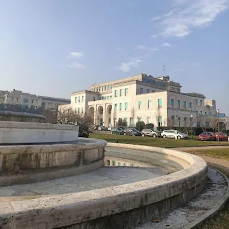 Locami Niguarda Apartament