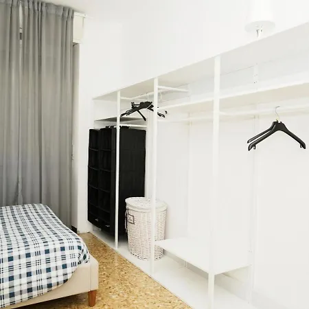 Casaportavenezia - 5 Min M1 And M3 * Milán