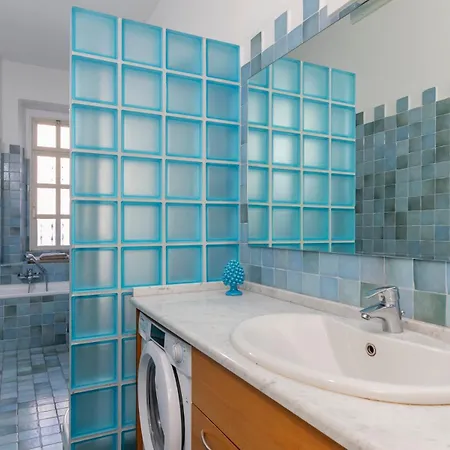 I-host - Copernico Milano