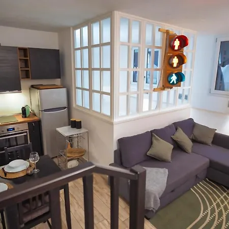 M1 Lotto San Siro Eclectic Pied A Terre *