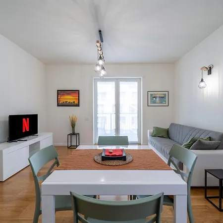 דירה Elegant And Modern In *