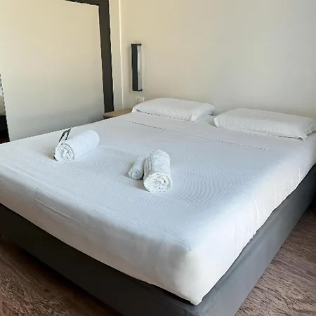 Szálloda Aosta 3*