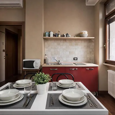 Milanrentals - Vigliani Lägenhet Milano