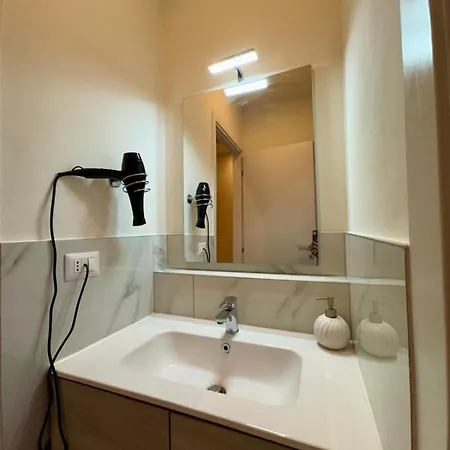 Confortable - 5 4* Mailand