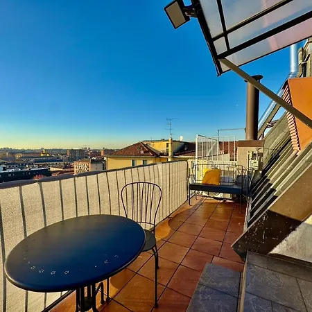 Appartement Terrazzo Bicocca M5 Niguarda Milaan