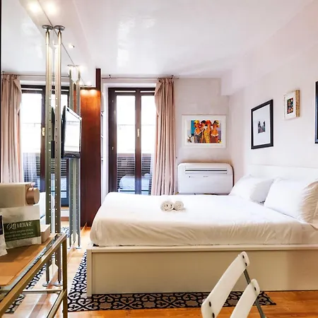 Youhosty - Duomo Apartmán Milán