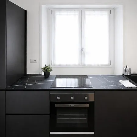 Milanrentals - Sacco Lägenhet *