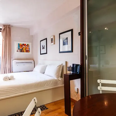 Youhosty - Duomo Apartmán