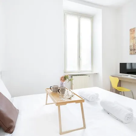 Easylife - - Spallanzani 6 - Porta Venezia Apartament *