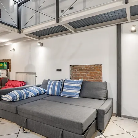 A Loft - Metro Centro- 5 Posti Apartamento *