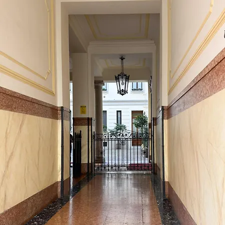 Appartement Artstay Sempione, Near Metro, Centre