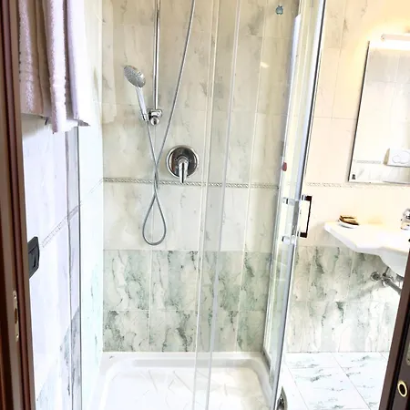 Molise 2 Otel Milano