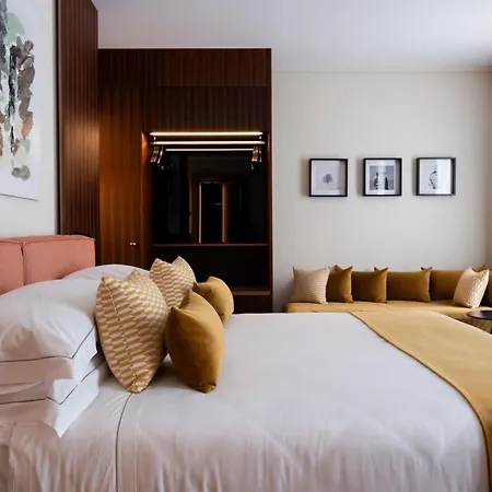 Duomo Hotel & Apartments