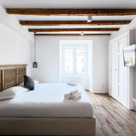 Navigli - Porta Genova Apartmán *
