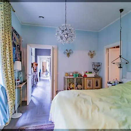 Designed Luxury Loft With Private Exclusive Garden Вилла Милан