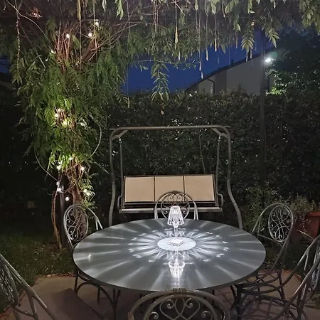 Cascina Storica Con Giardino - Vicino A Stazione * Milánó