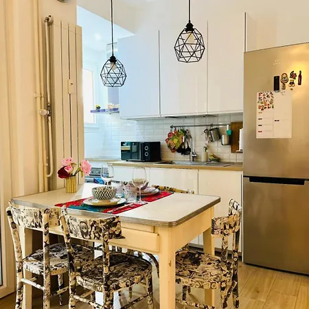 Konukevi Illirico 1, Casa Smartstay - Argonne, Linate, Dateo, Porta Venezia *