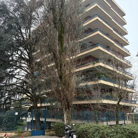 San Siro Apartment, * Милан