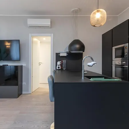 M1 M5 Beautiful In The S Siro Area דירה *