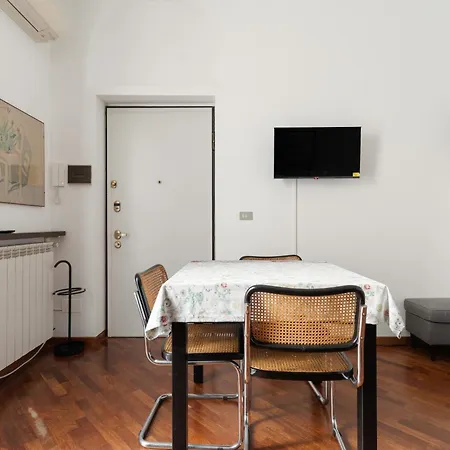 Gerusalemme - Cenisio - Bilocale Comfy