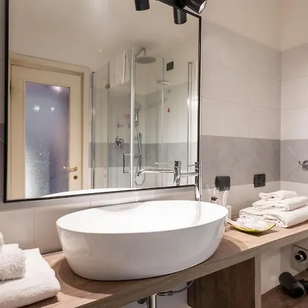 Host4u - La Scala At Palazzo Dell'orso In Center * Milan