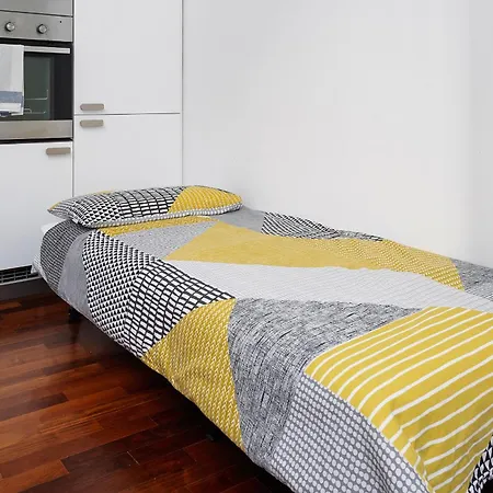 Nuovo - Stazione 50m - 3 Posti Letto * מילאנו