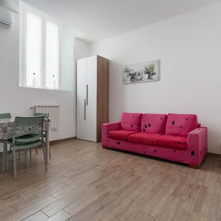 Apartman Guesthost - Grey & Flat Milánó