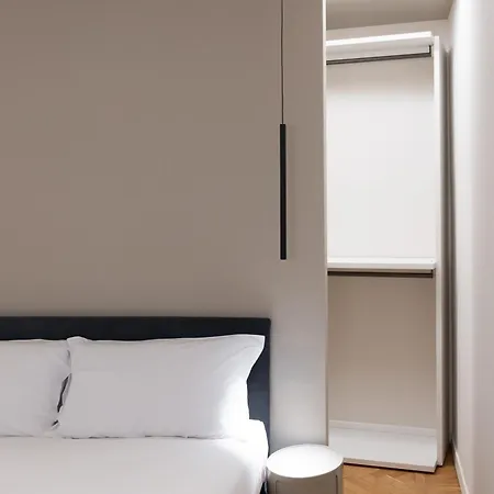 Elegance, Comfort And Charm In Moscova * Милан