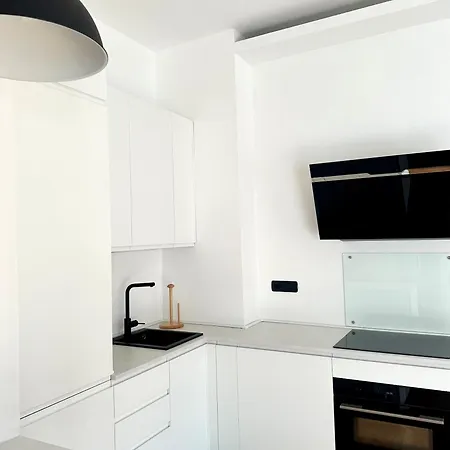 Sandrix - Stylish And Exclusive In Tricolore 아파트