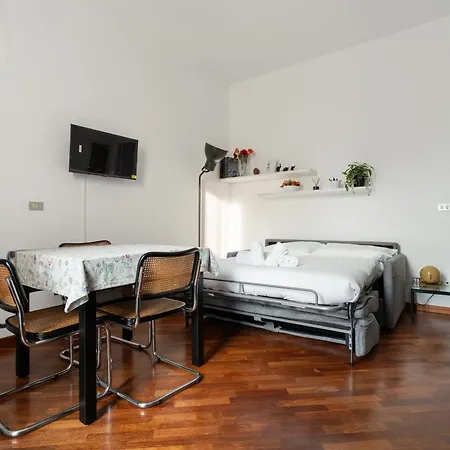 Gerusalemme - Cenisio - Bilocale Comfy