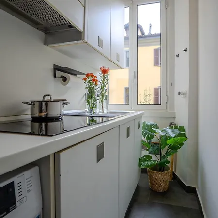 Daire Porta Venezia Milano, Bilocale In Centro