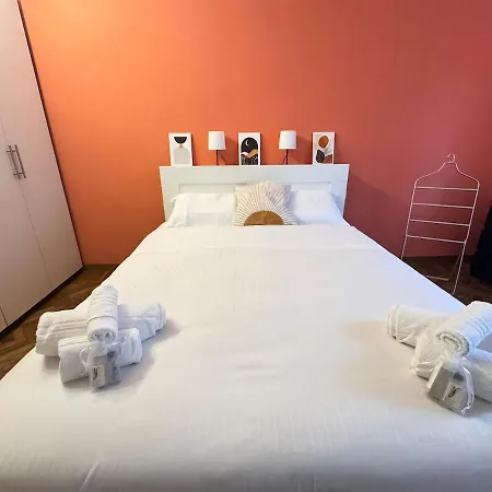 Wood Essence - Authentic Large -city Center Daire Milano