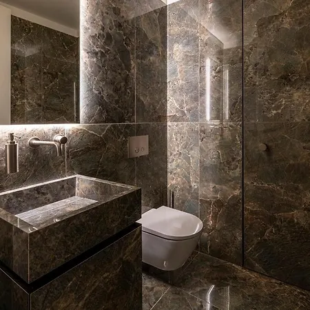 Quiet Luxury Retreat Design & Comfort Al Duomo Milano