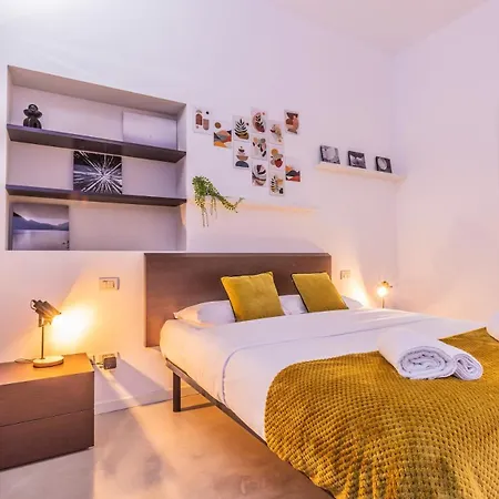 M25 - Garage Loft شقة