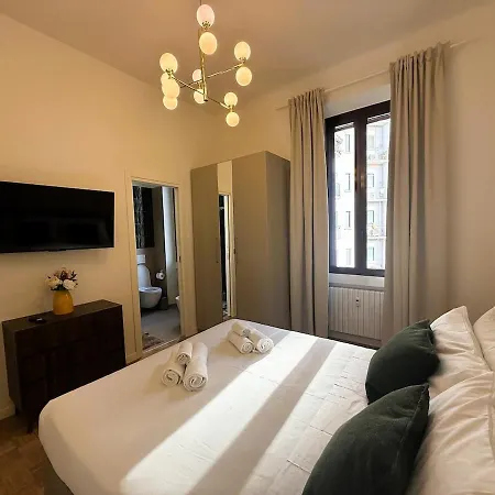 Bright And Spacious In The Heart Of Citta Studi ミラノ